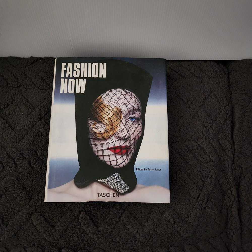 Fashion Now Taschen Terry Jones Hardcover Book i-D Magazine Style Photography